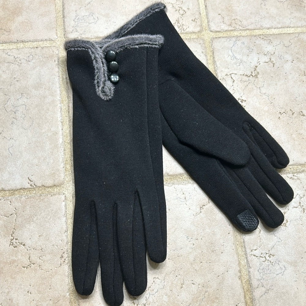 Women’s gloves